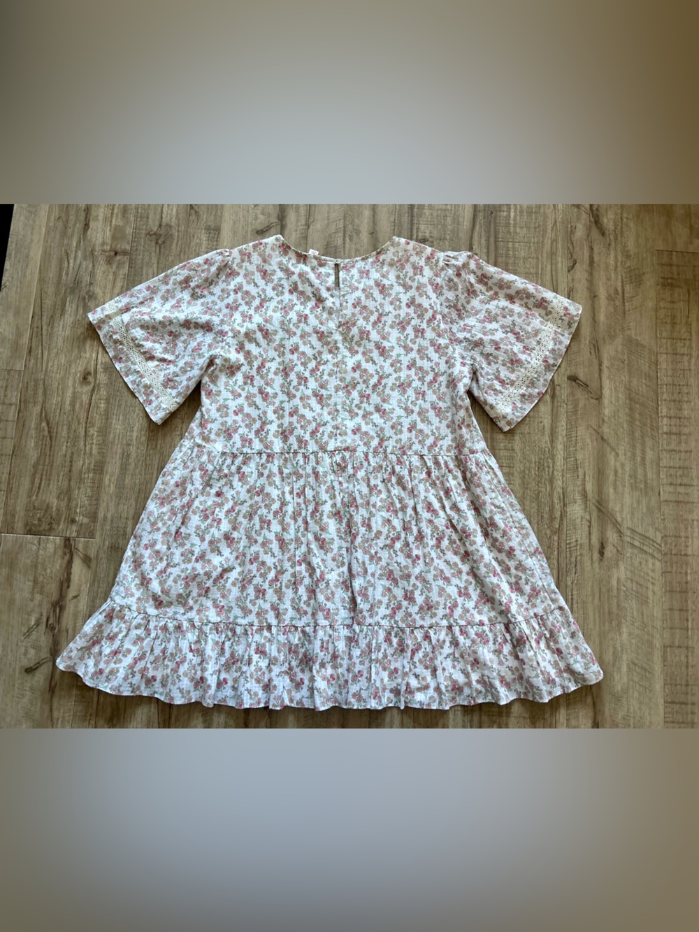 Jillian Harris 🩷 White floral Cotton dress flower dainty romantic summer beachy - Picture 5 of 9